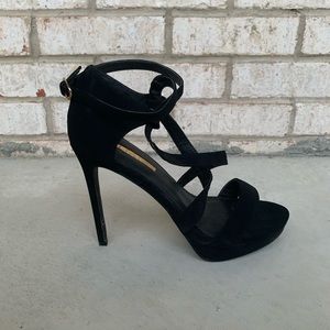 [SOLD ON FB] STRAPPY BLACK HEELS✨🖤✨